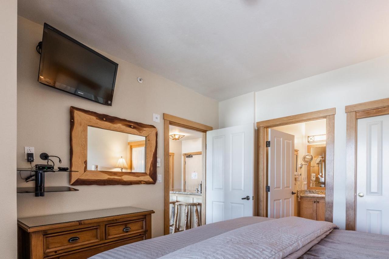 Juniper Springs Lodge #413 - Luxury Ski In Ski Out! 2 Bedroom Mammoth Lakes Exterior photo